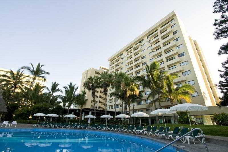 Ocean Breeze Mazatlan Hotel Exterior photo